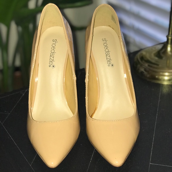 ShoeDazzle Royal Pointed Toe Pumps - Picture 4 of 6